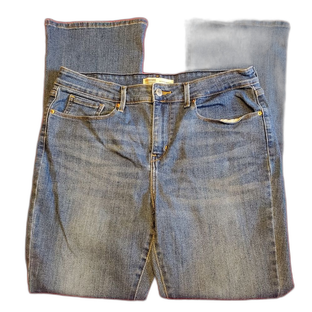 Signature by Levi Strauss & Co. Mid-Rise Boot Cut Jeans is Size 12